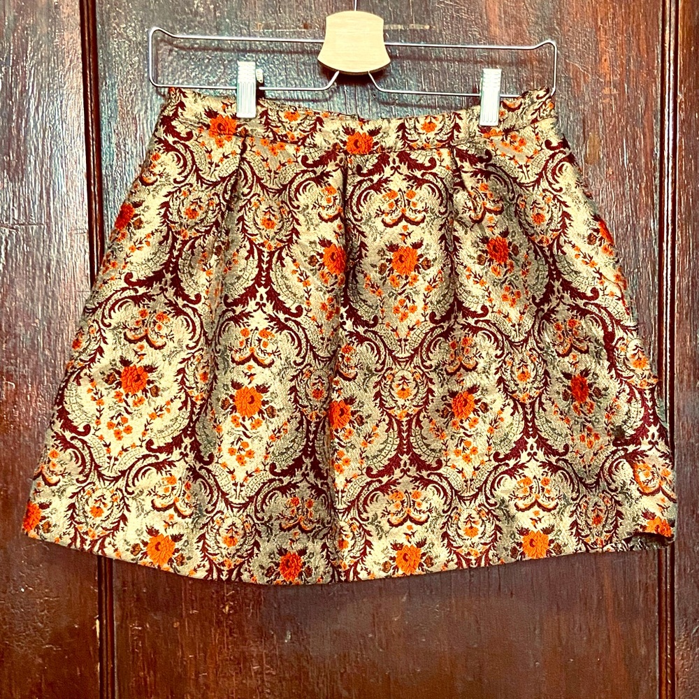 Baroque metallic kimchi blue skirt size 4
